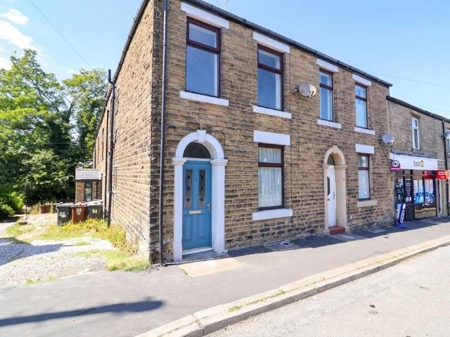 House for sale in Whitfield, Charlesworth