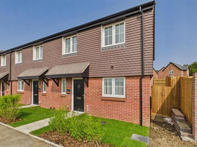 House for sale in Gloucester, Gloucestershire