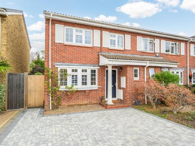 House for sale in Blackhills, Surrey