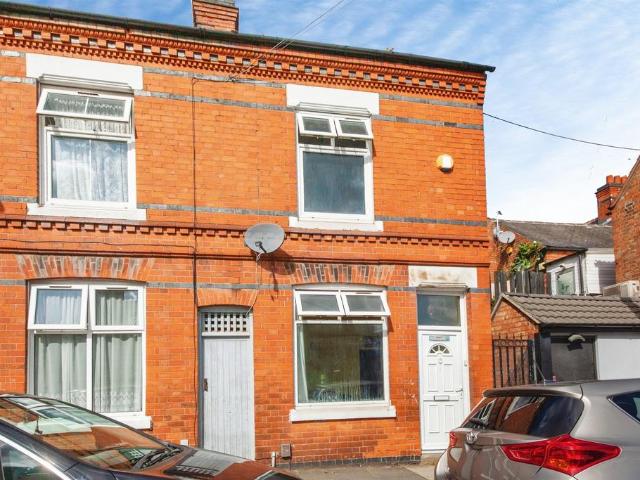 House for sale in Stoneygate, Leicester