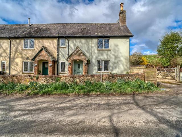 House for sale in Milborne St Andrew, East Dorset