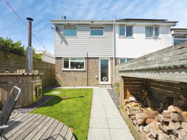 House for sale in Gluvian, St Columb Major