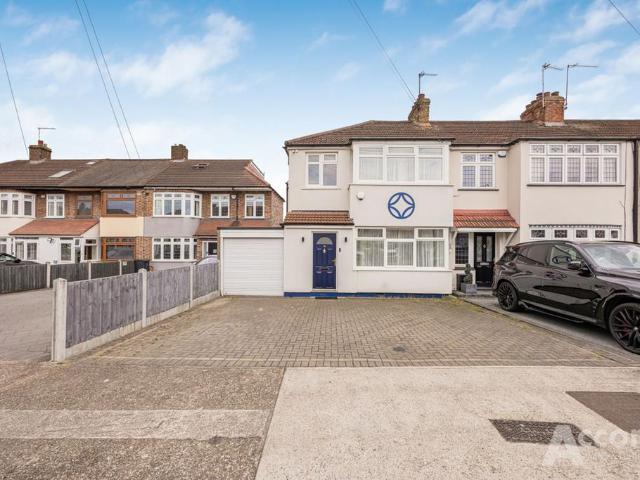 House for sale in Collier Row, Greater London
