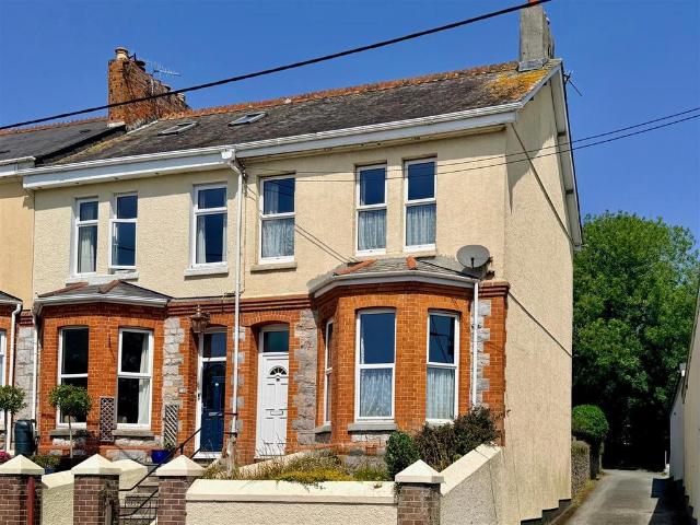 House for sale in Staddiscombe, Mount Wise