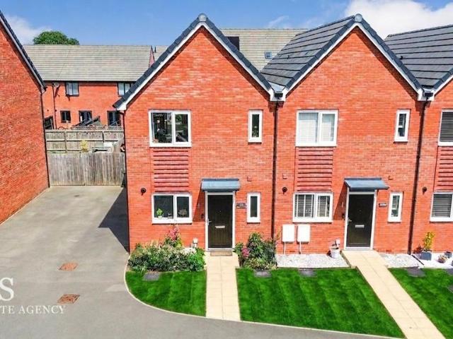 House for sale in Egginton, East Midlands