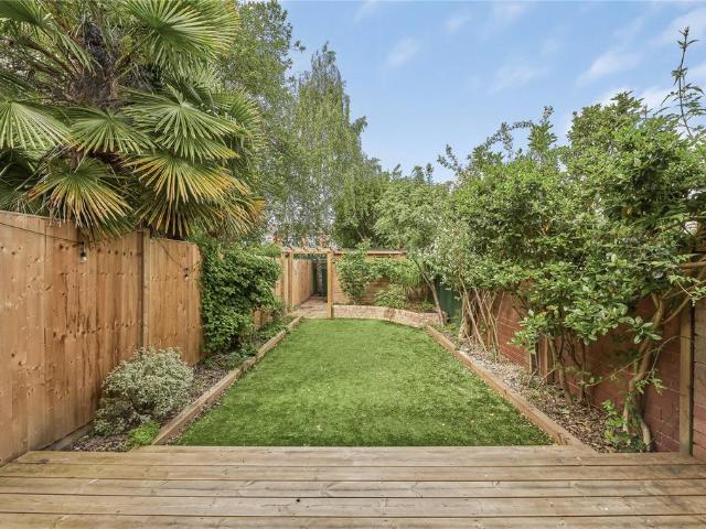 House for sale in Balham, Greater London