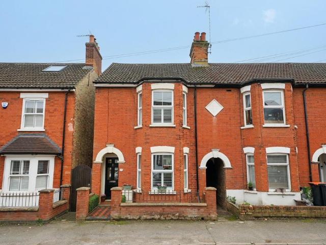 House for sale in Leighton-Linslade, Linslade