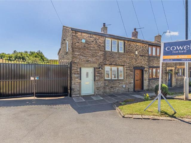 House for sale in Shaw and Crompton, Pendock