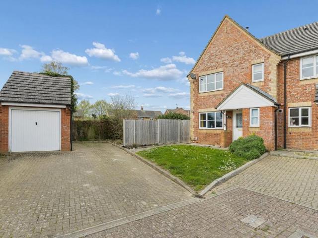 House for sale in Old Town, Shephall