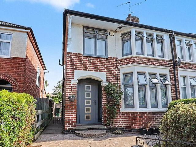 House for sale in Cheylesmore, West Midlands