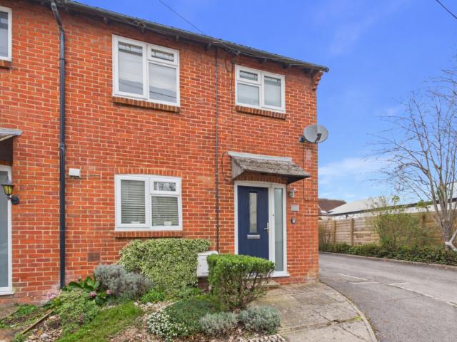 House for sale in Berrick Salome, Oxfordshire
