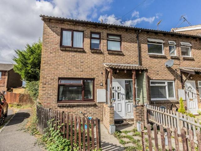 House for sale in Heathlands, East Sussex