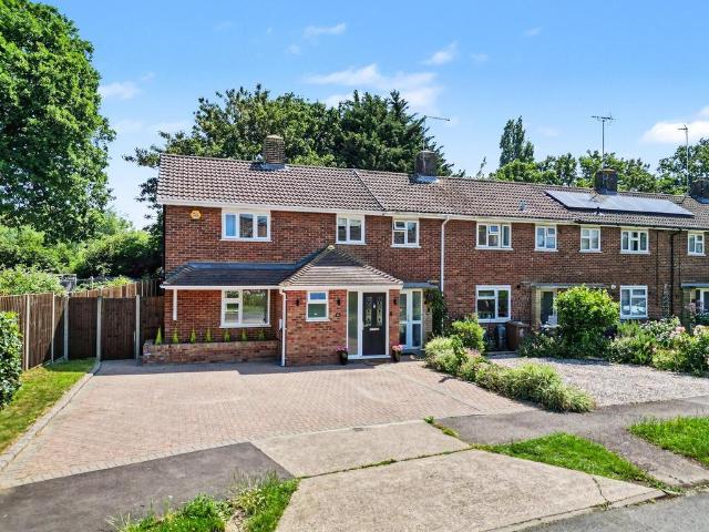 House for sale in Old Town, Shephall
