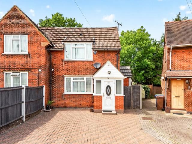 House for sale in Friern Barnet, Greater London