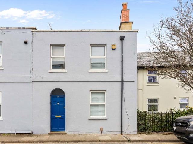 House for sale in Golden Valley, Gloucestershire