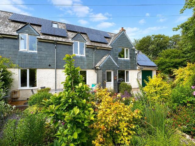 House for sale in St Neot, Cornwall