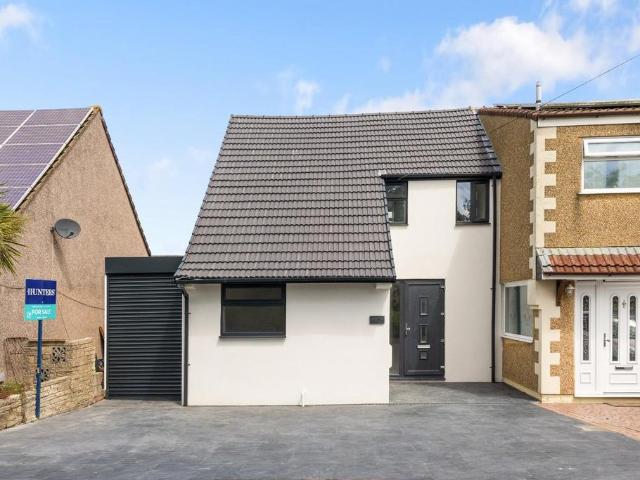 House for sale in Feckenham, City Of Bristol