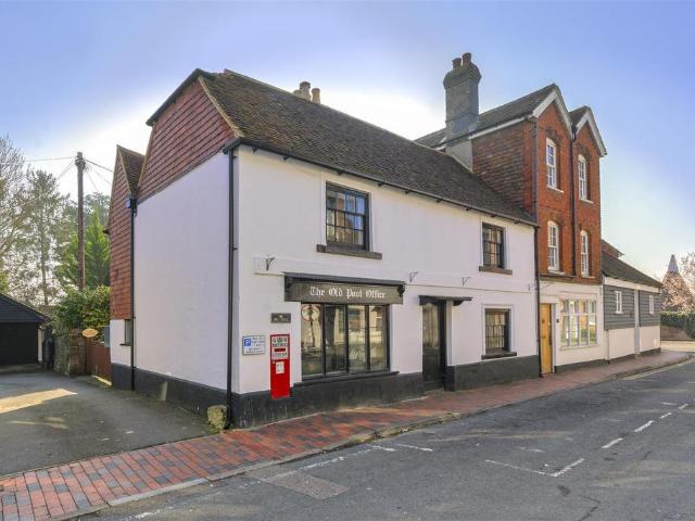 House for sale in Wrotham, Bourne Vale
