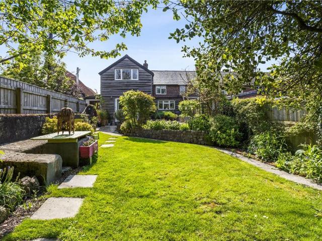 House for sale in All Cannings, Wiltshire