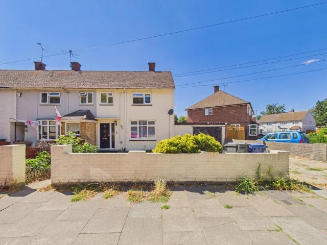 House for sale in South Ockendon, Essex