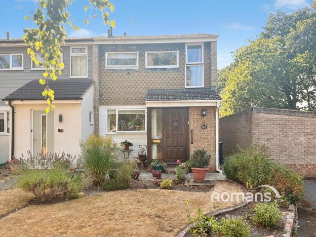 House for sale in Moulsham Green, Hart