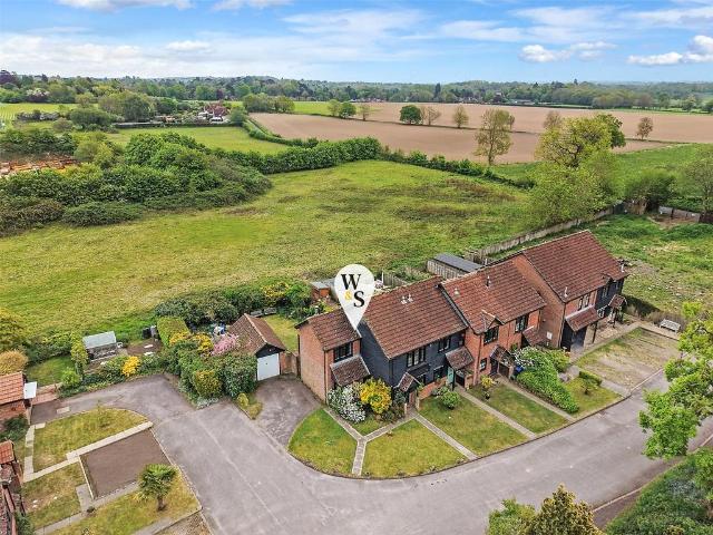 House for sale in Pachesham Park, Surrey