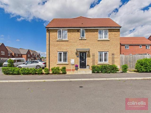 House for sale in East Ayton, North Yorkshire