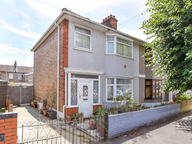 House for sale in Greater London