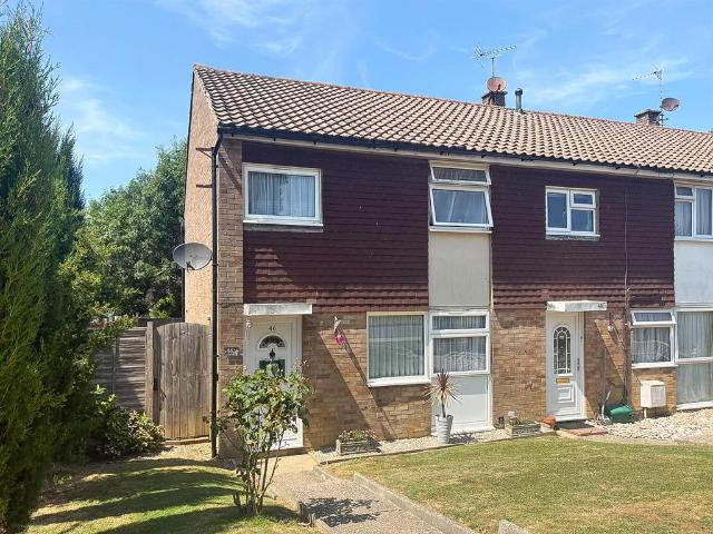 House for sale in Perryfields, West Sussex
