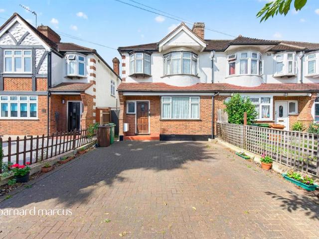 House for sale in Greater London