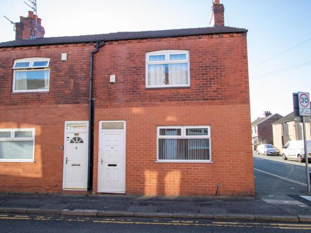 House for sale in Worsley Brow, St Helens