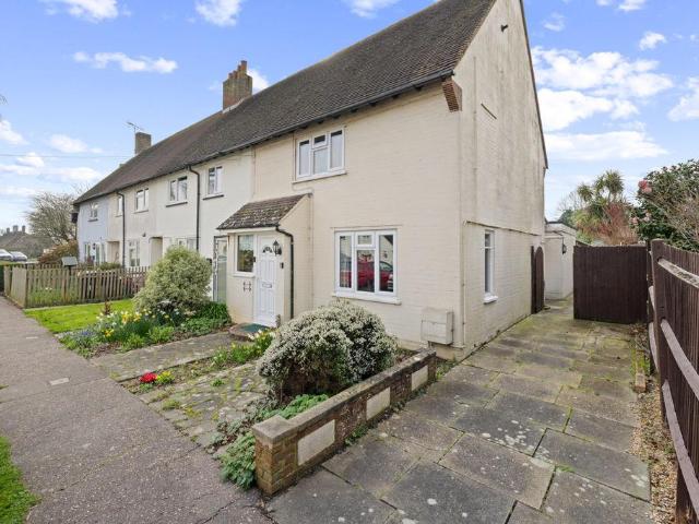 House for sale in Oving, Chichester