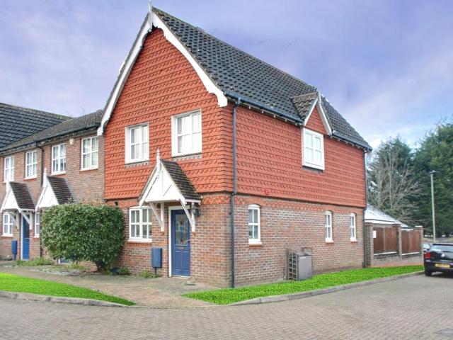 House for sale in Locksbottom, Greater London