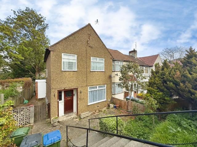 House for sale in Plumstead, Greater London
