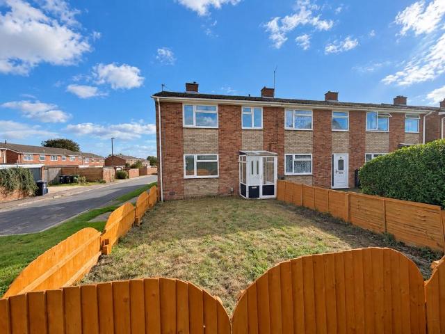 House for sale in Oxmoor, Huntingdonshire