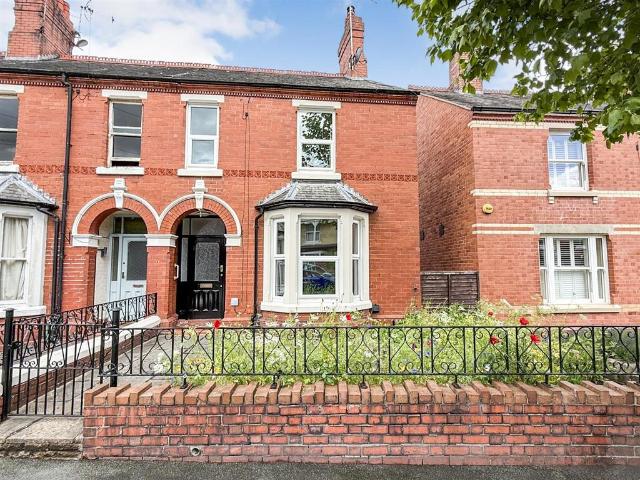 House for sale in Oswestry, Shropshire