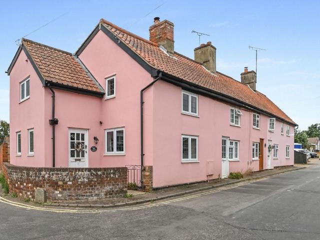 House for sale in Eastbridge, Suffolk