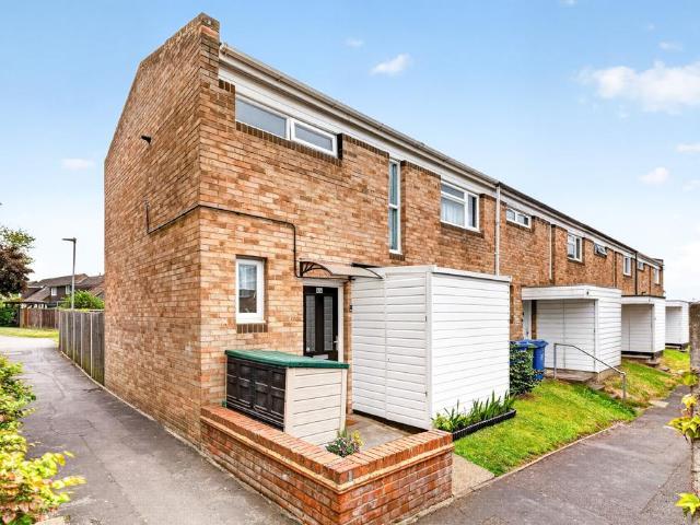 House for sale in Hanworth, Bracknell