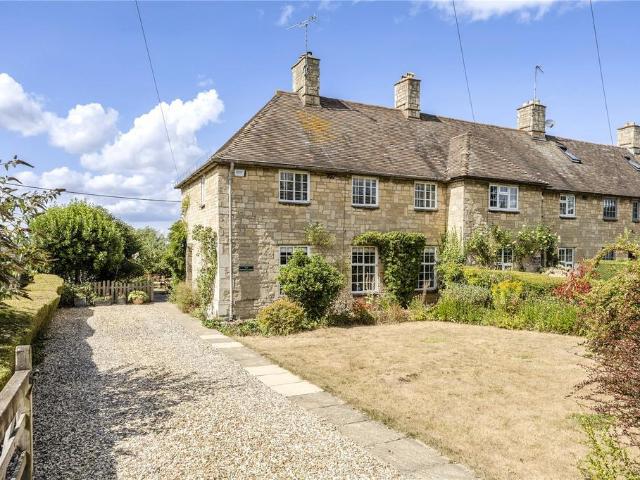 House for sale in Pamington, Gloucestershire
