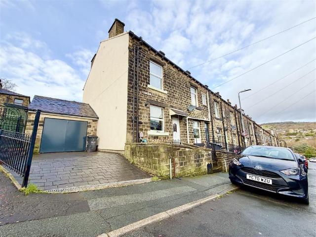 House for sale in Friendly, Sowerby Bridge