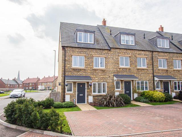 House for sale in Raunds
