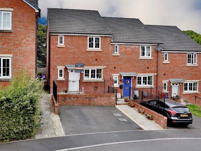 House for sale in Gilwern, Wales