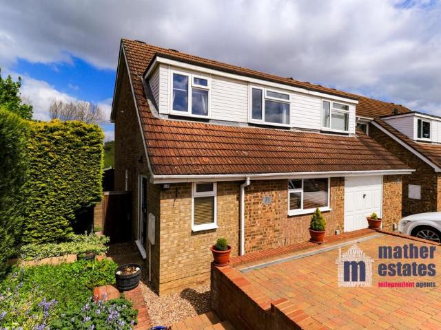 House for sale in Broadwater, Shephall