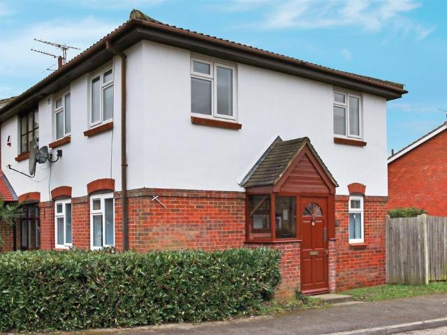 House for sale in Elstree and Borehamwood, Borehamwood