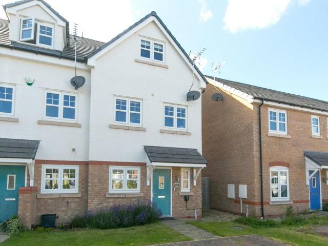 House for sale in Abergele, Wales