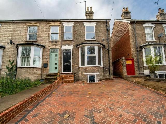 House for sale in Chedburgh, Suffolk