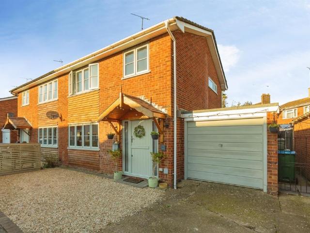 House for sale in Edlesborough, Buckinghamshire