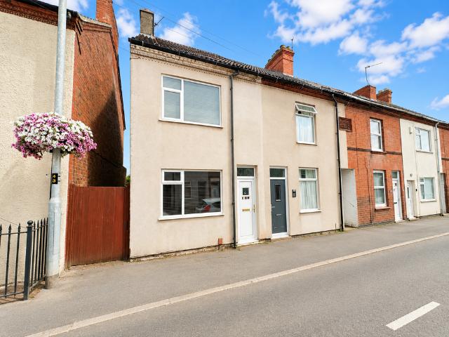 House for sale in Ibstock, Leicestershire