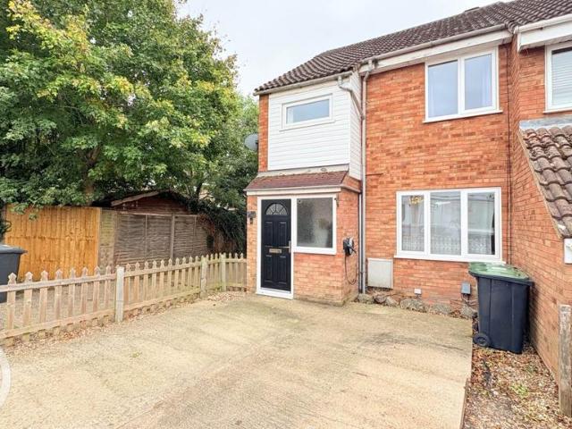 House for sale in Arlesey, Bedfordshire