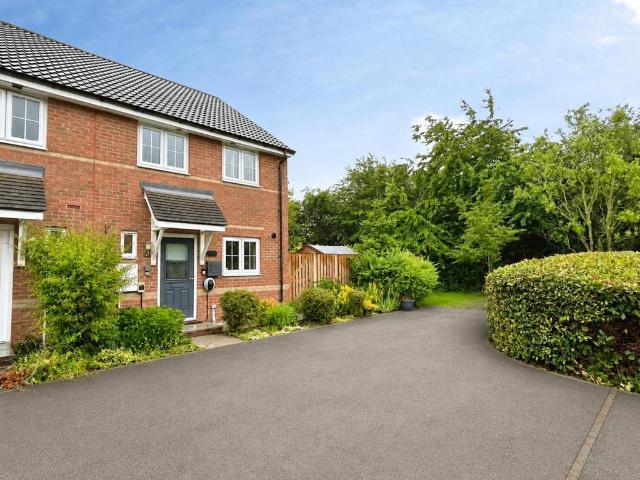 House for sale in Brampton Bierlow, South Yorkshire